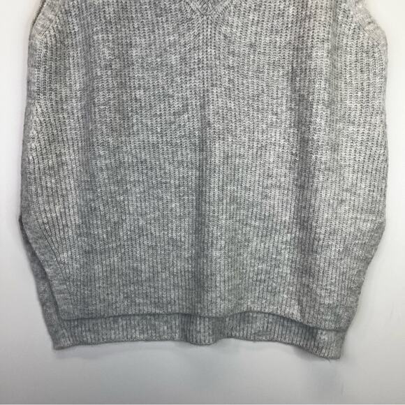 1. State High Low Hem Sweater vest silver heather - L - Picture 5 of 11